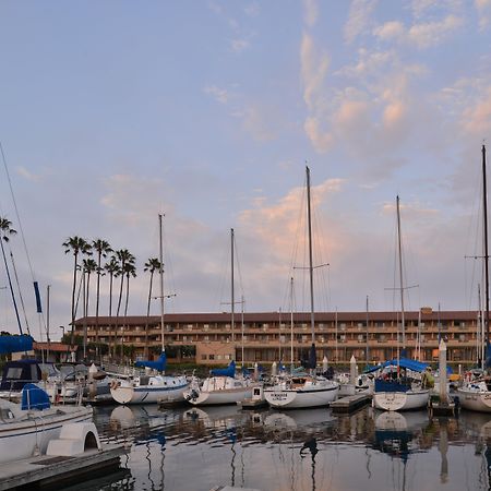Holiday Inn Express Hotel & Suites Ventura Harbor By Ihg מראה חיצוני תמונה