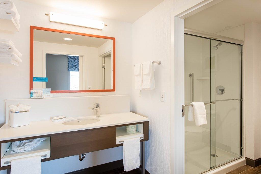 Holiday Inn Express Hotel & Suites Ventura Harbor By Ihg מראה חיצוני תמונה