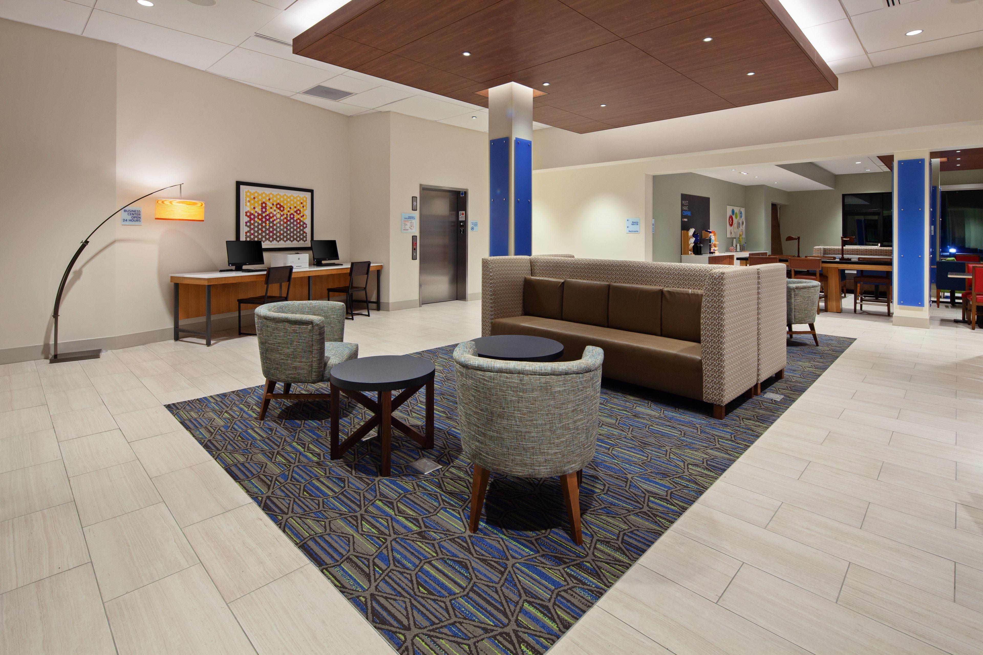 Holiday Inn Express Hotel & Suites Ventura Harbor By Ihg מראה חיצוני תמונה