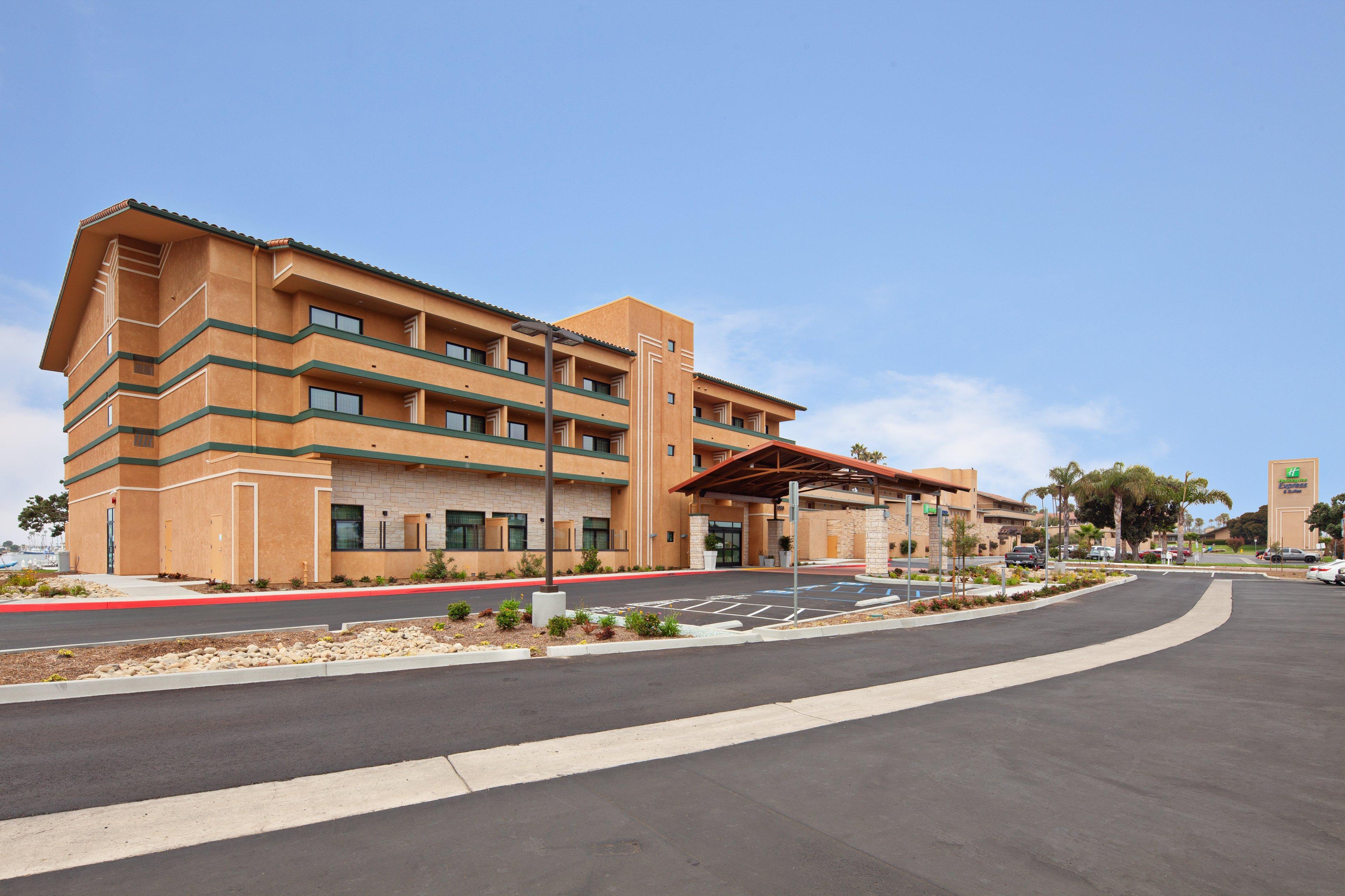 Holiday Inn Express Hotel & Suites Ventura Harbor By Ihg מראה חיצוני תמונה