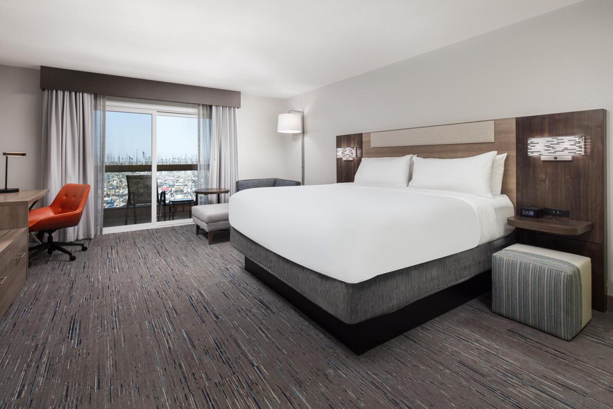 Holiday Inn Express Hotel & Suites Ventura Harbor By Ihg מראה חיצוני תמונה