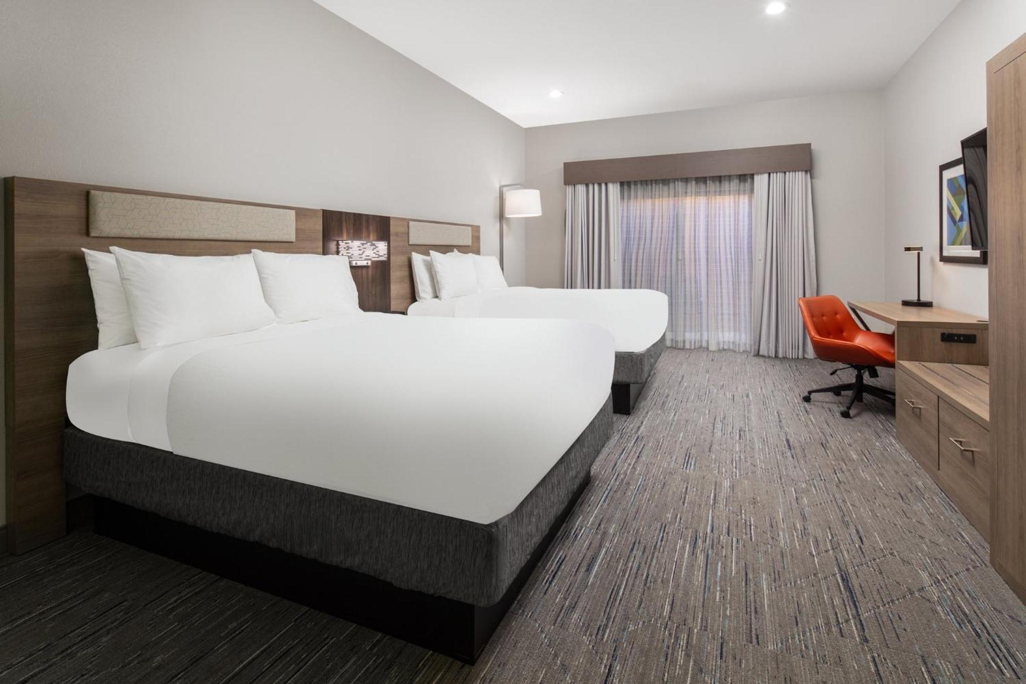 Holiday Inn Express Hotel & Suites Ventura Harbor By Ihg מראה חיצוני תמונה