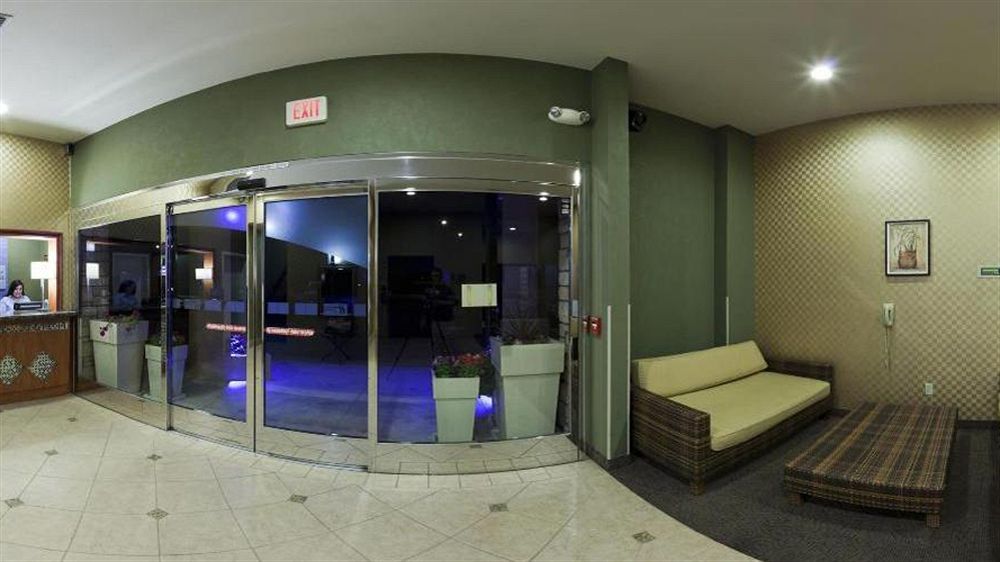 Holiday Inn Express Hotel & Suites Ventura Harbor By Ihg מראה חיצוני תמונה