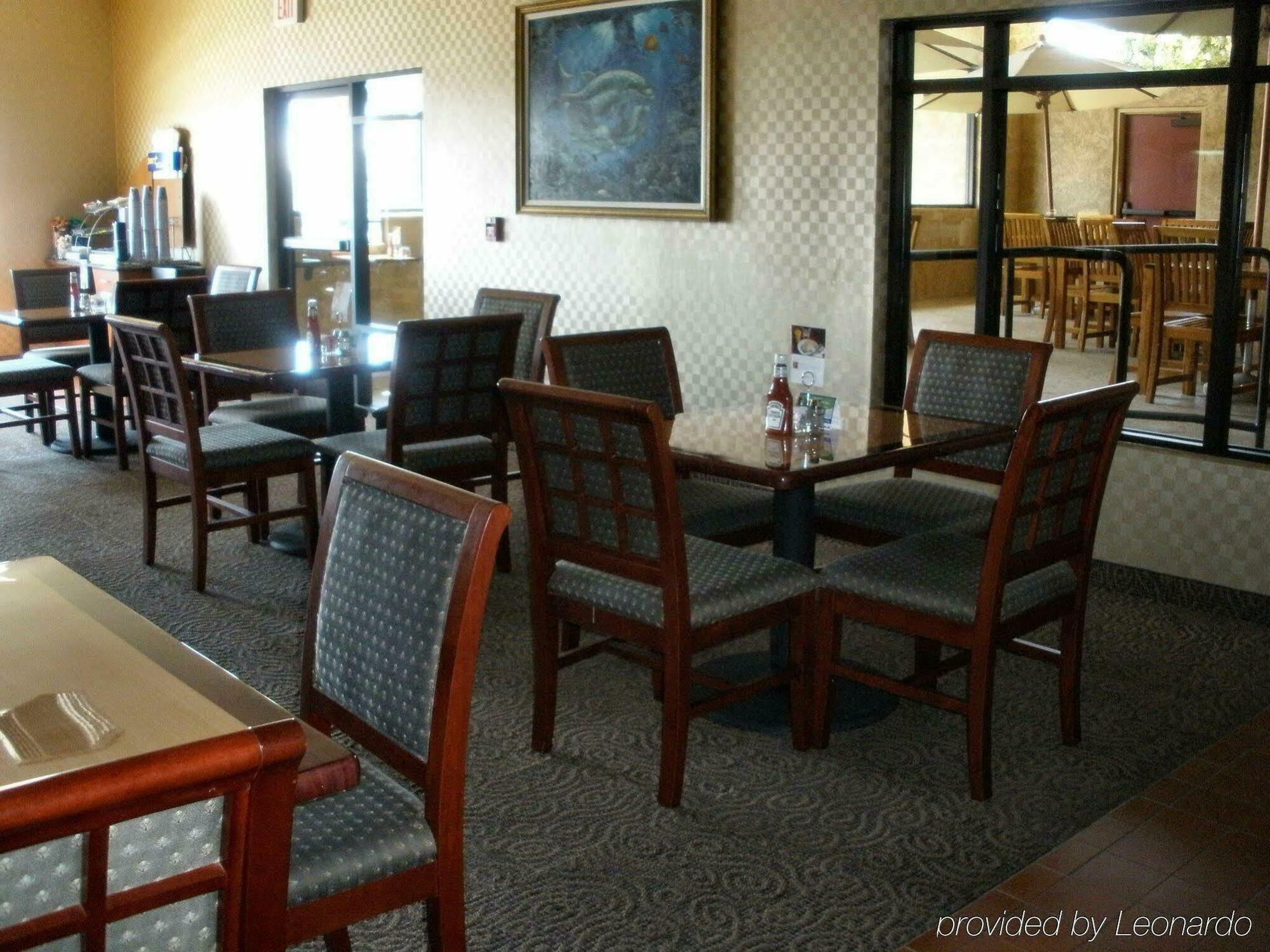 Holiday Inn Express Hotel & Suites Ventura Harbor By Ihg מראה חיצוני תמונה